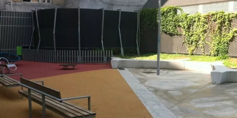 Interior de los jardines de Maria Manonelles / FOURSQUARE