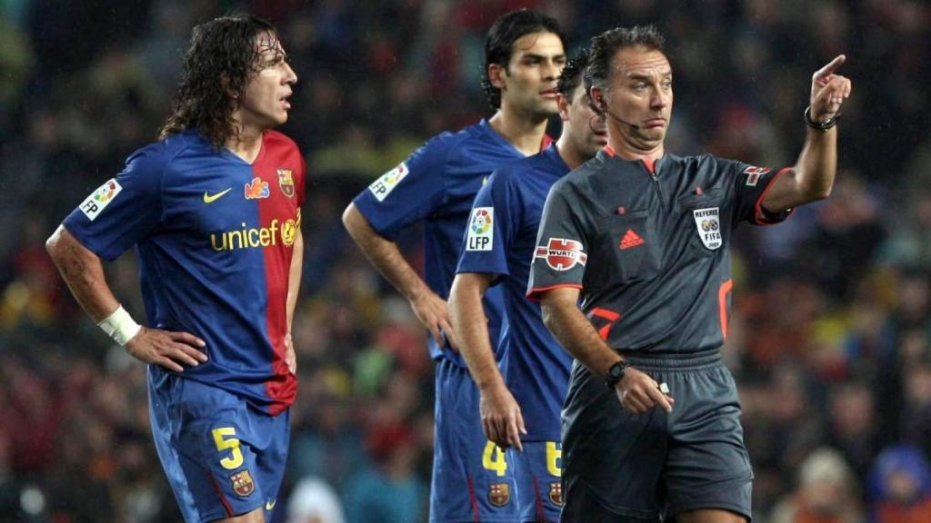 Medina Cantalejo, en un partido del Barça de la temporada 2008-09