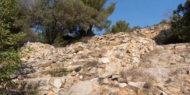 Poblado íbero del Turó d'en Boscà (Badalona) / LUIS MIGUEL AÑÓN