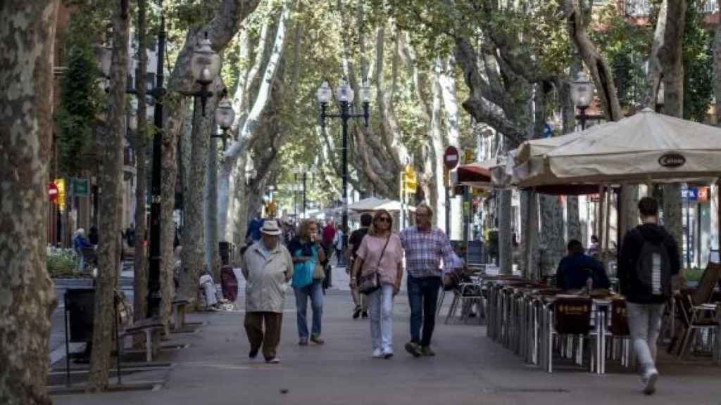 Rambla del Poblenou / HUGO FERNÁNDEZ