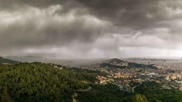 Panorama inestable y con chubascos en Barcelona / ARCHIVO - Alfons Puertas