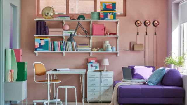 Espacio de trabajo para el dormitorio de Ikea / IKEA