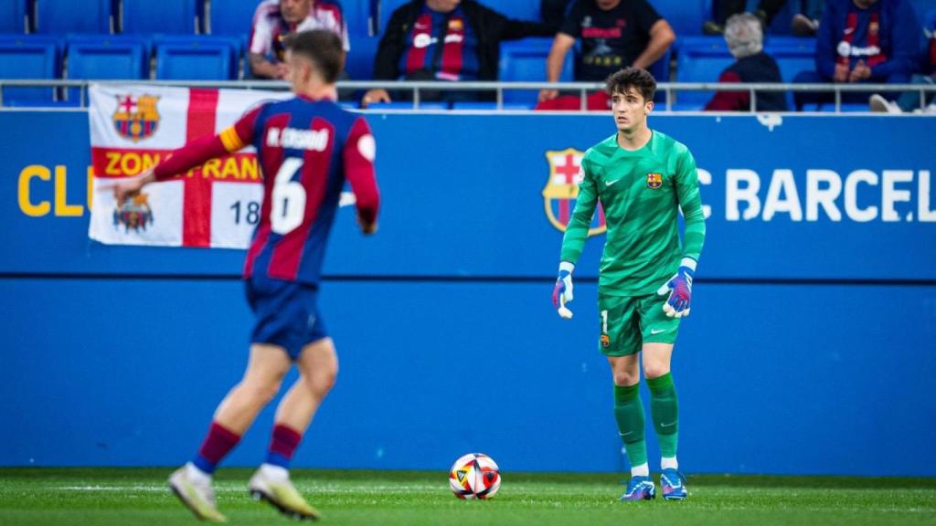 Ander Astralaga, durante el Barça-Osasuna Promesas