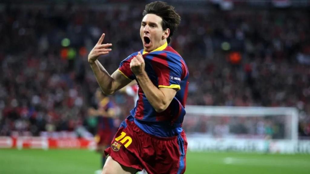 Leo Messi celebra su gol al Manchester United en la final de la Champions de 2011