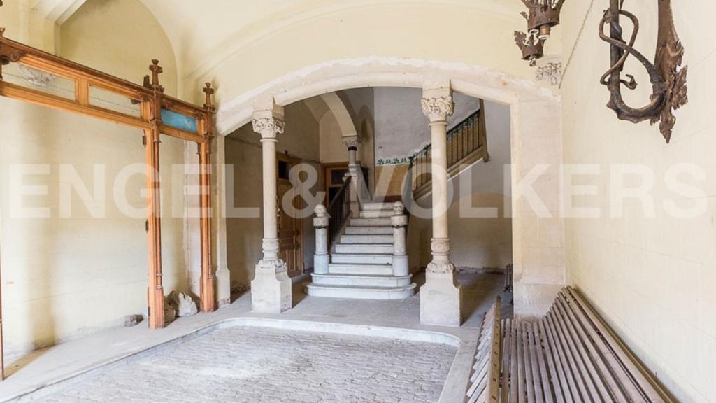 Escalera de Cal Bassacs