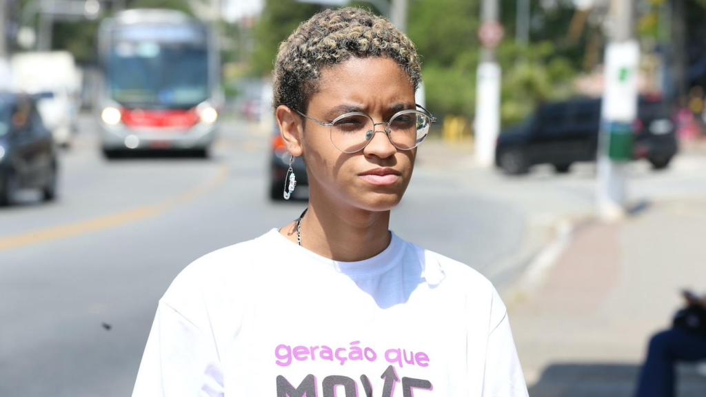 Lara pasa más tiempo en los trayectos que en la Universidad