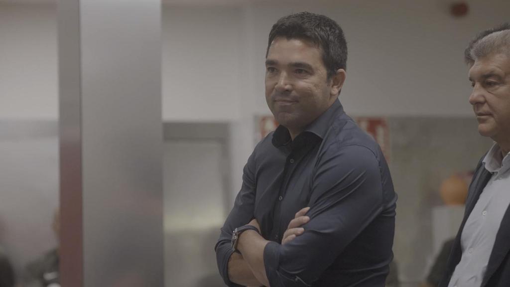 Deco, en una visita al vestuario del Barça de Xavi Hernández