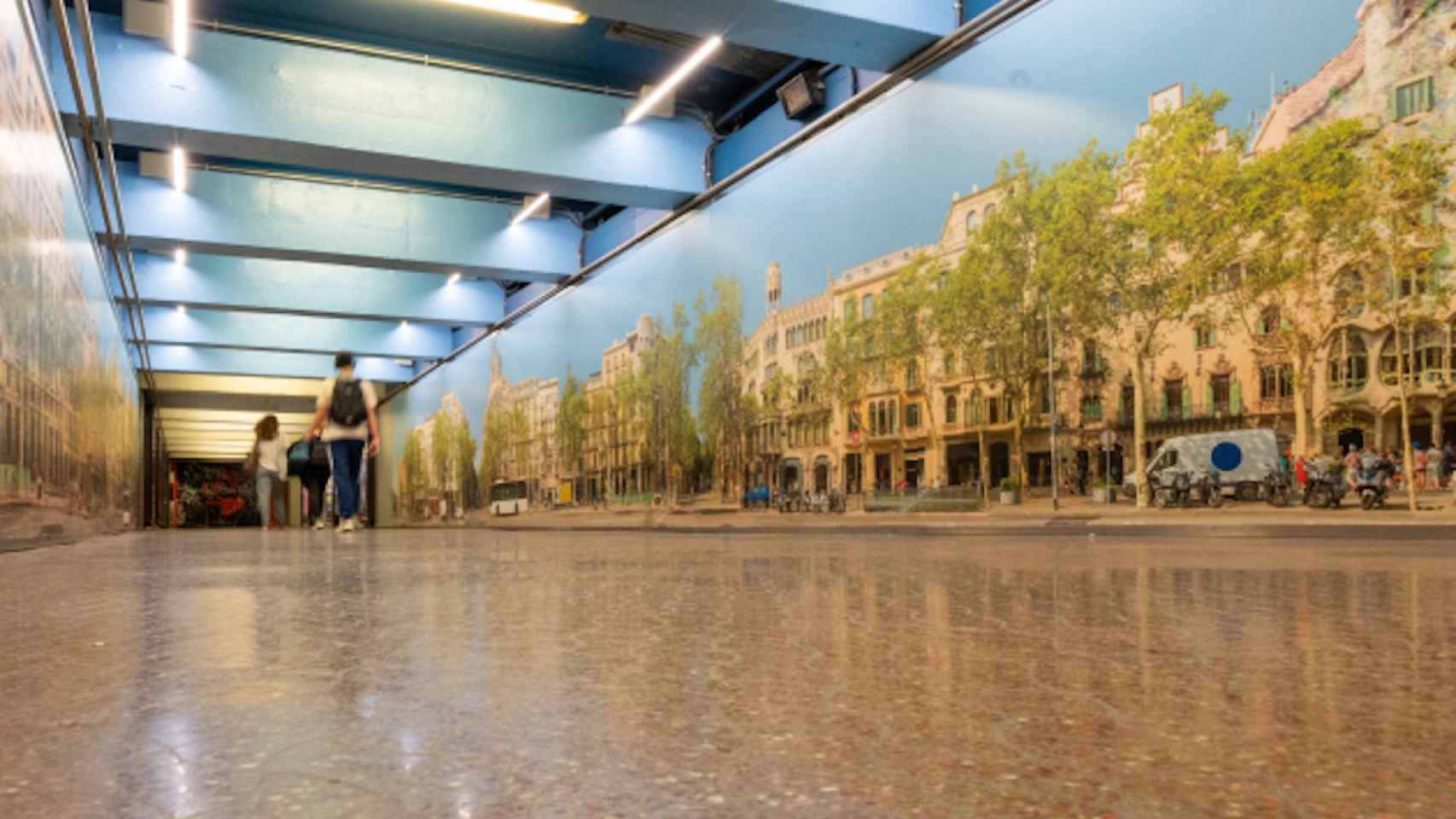 Pasillo del metro de Passeig de Gracia