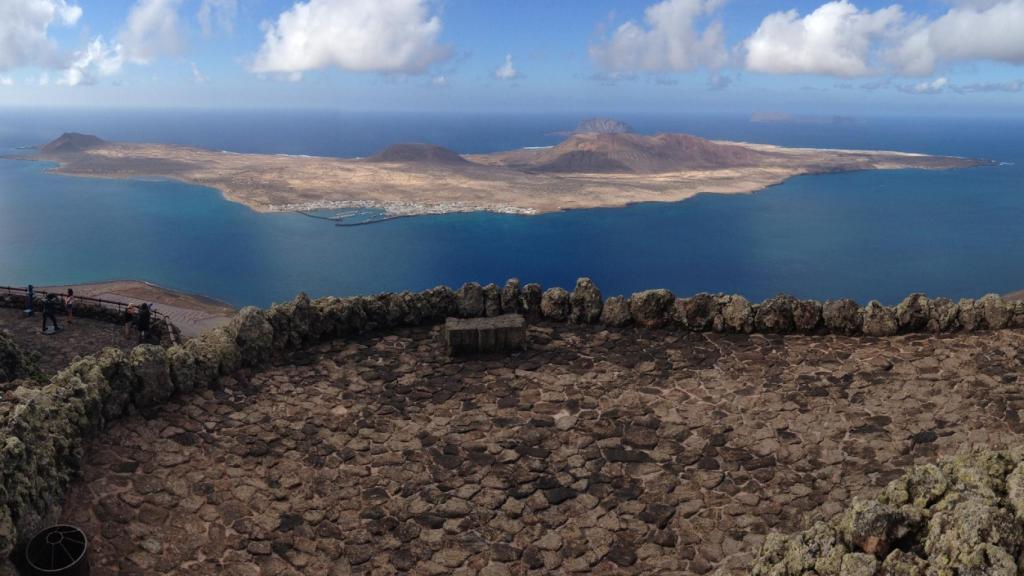 Vista de La Graciosa desde el Mirador del Río