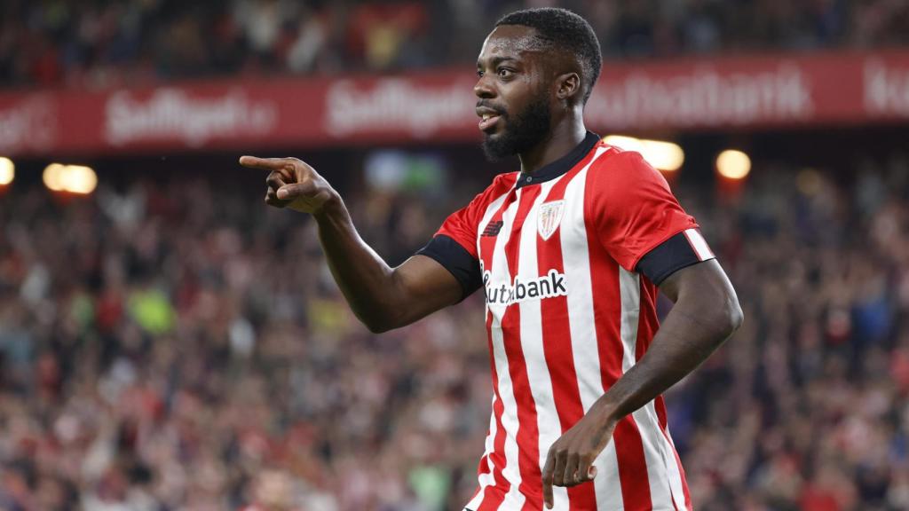 Iñaki Williams celebra el gol anotado ante Osasuna en San Mamés.