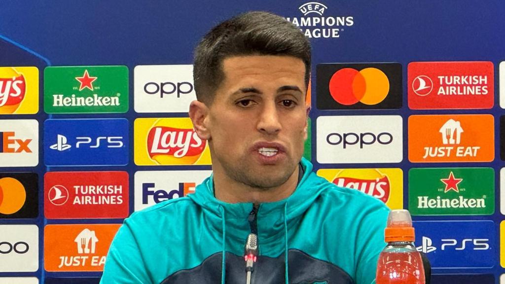 Joao Cancelo, durante la rueda de prensa previa al Barça-Oporto