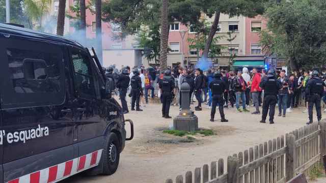 Intervención de los Mossos d'Esquadra en los jardines de Bacardí