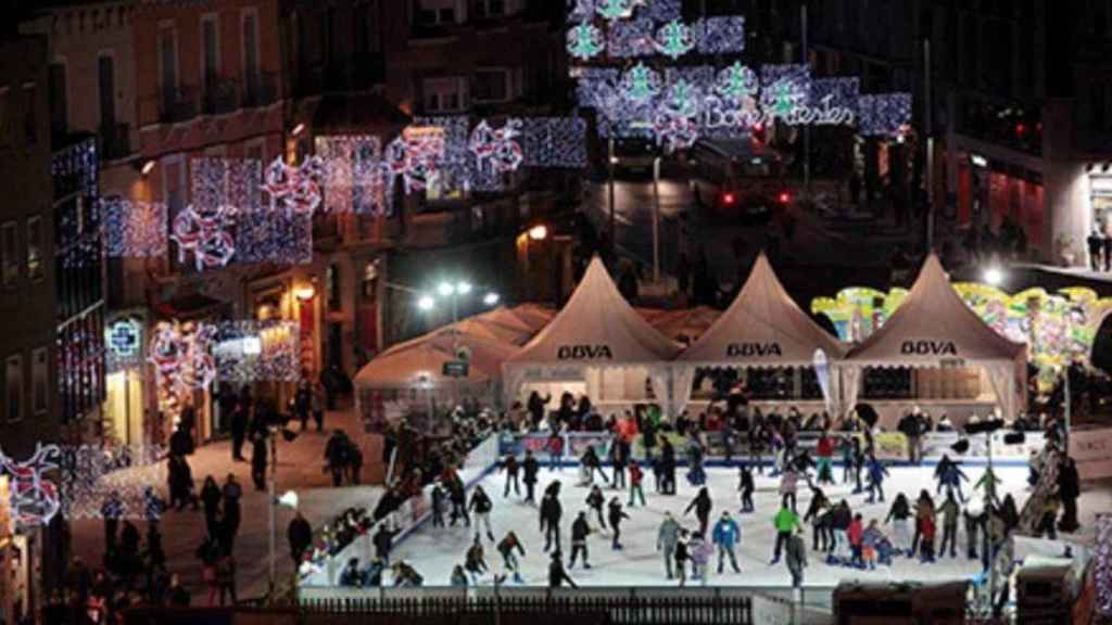 Imagen de la pista de hielo de Esplugas de Llobregat en 2019