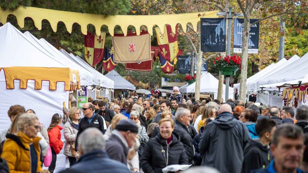 La feria Medieval en las calles de Castelldefels en una edición anterior