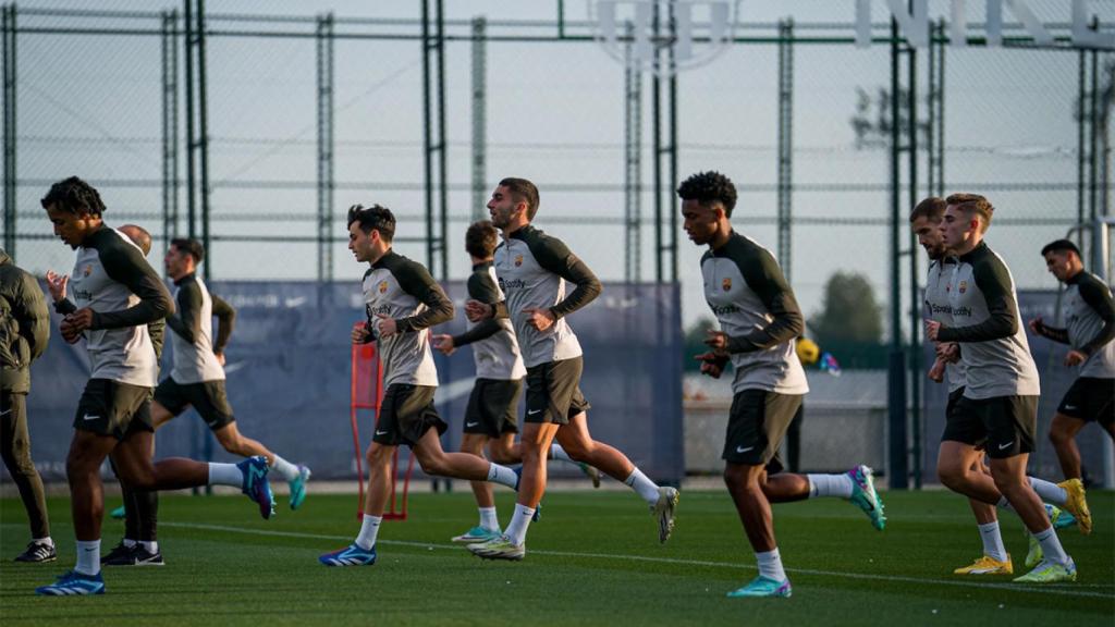 El FC Barcelona, durante una sesión de entrenamiento esta temporada