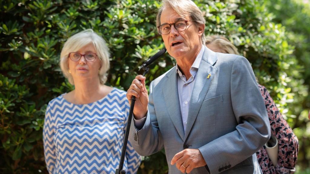 El expresidente de la Generalitat, Artur Mas,  junto a la exconsellera de la Generalitat, Irene Rigau