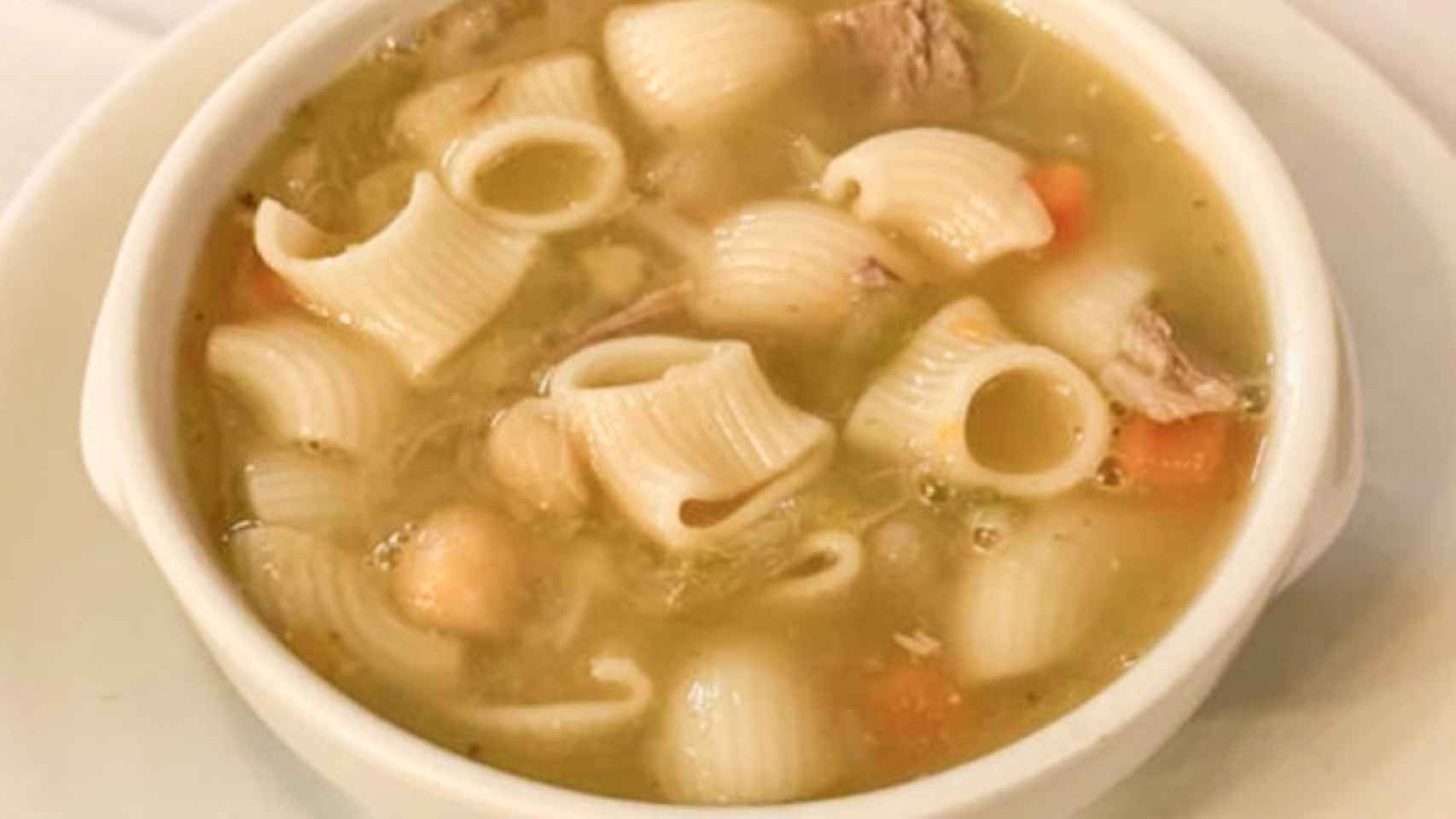 Una escudella en una imagen de archivo