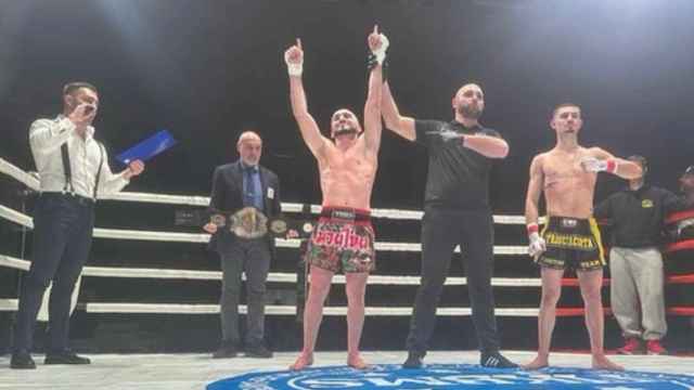 Samvel Babayan, de Badalona, celebrando su victoria en Italia