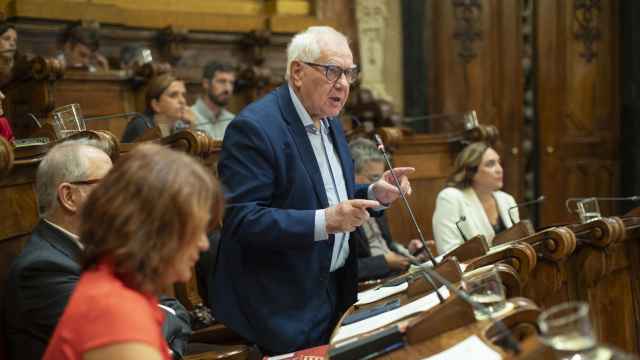 Maragall interviene en un pleno municipal