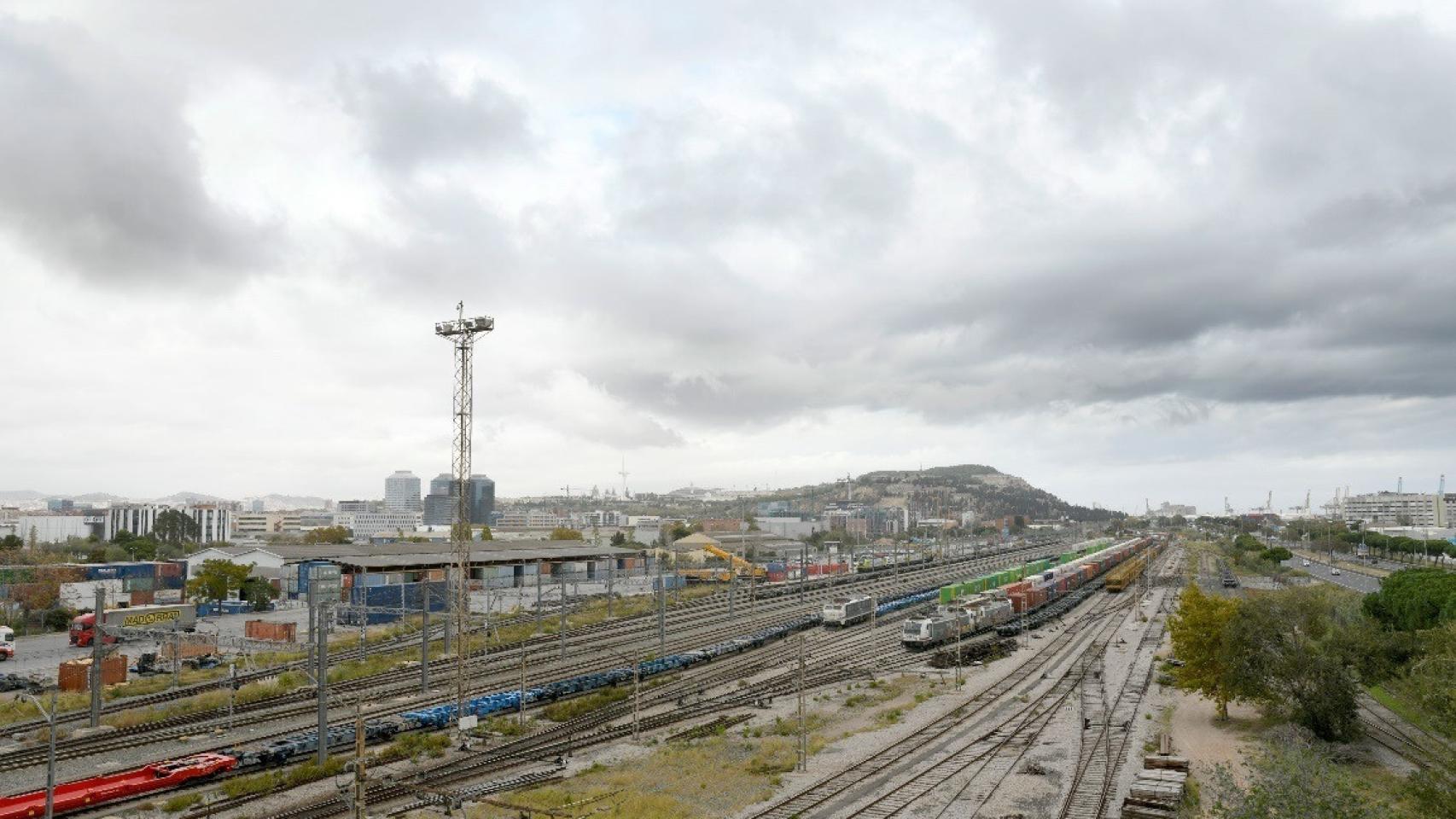 Instalaciones ferroviarias para el traslado de mercancías en Barcelona