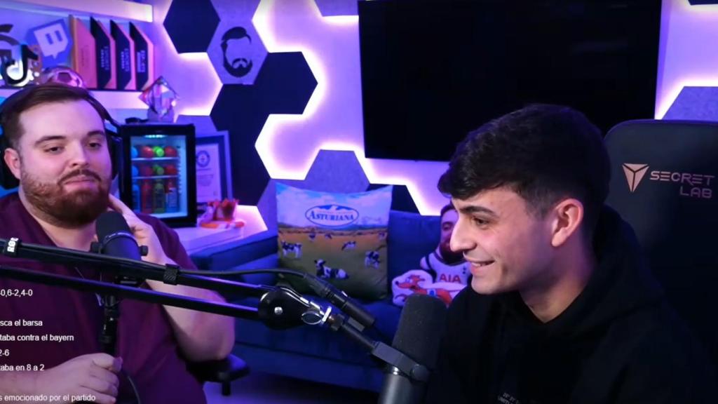 Pedri, en su visita a la casa de Ibai Llanos