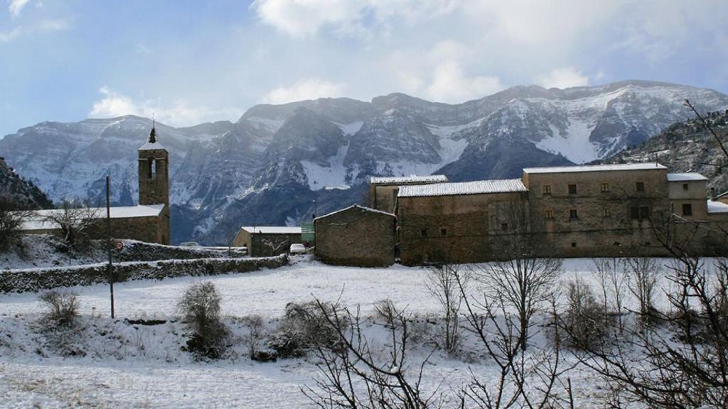 Arsèguel cubierto por la nieve