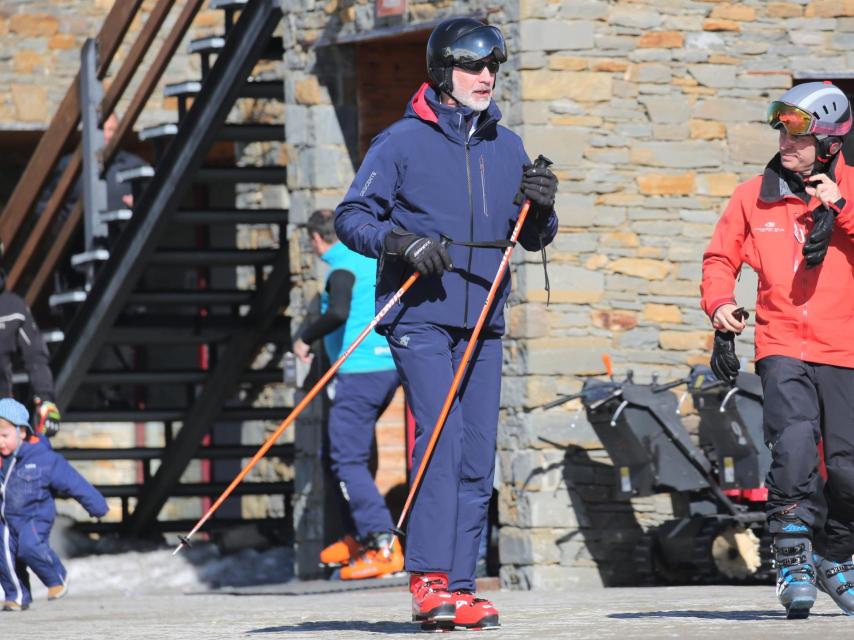 El Rey Felipe VI esquiando en Baqueira Beret