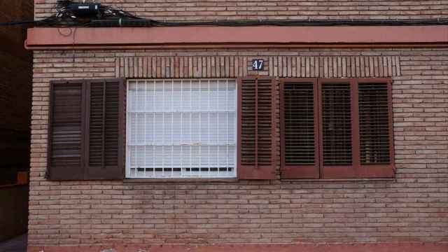 Vivienda donde han aparecido los cadáveres de una familia en Horta