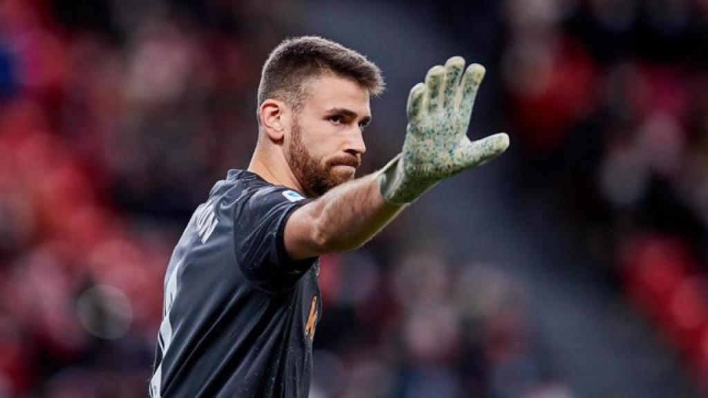 Unai Simón, durante un encuentro esta temporada.