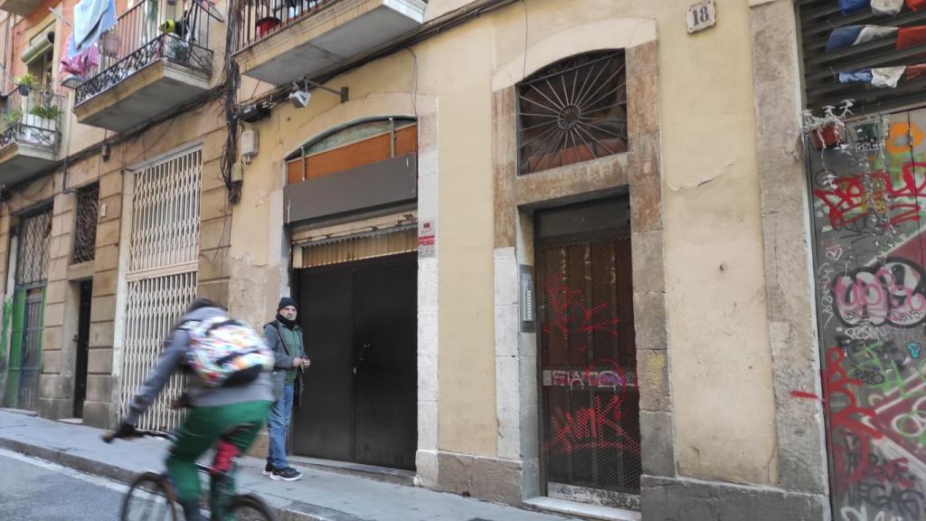 Imagen del portal donde ocurrieron los hechos