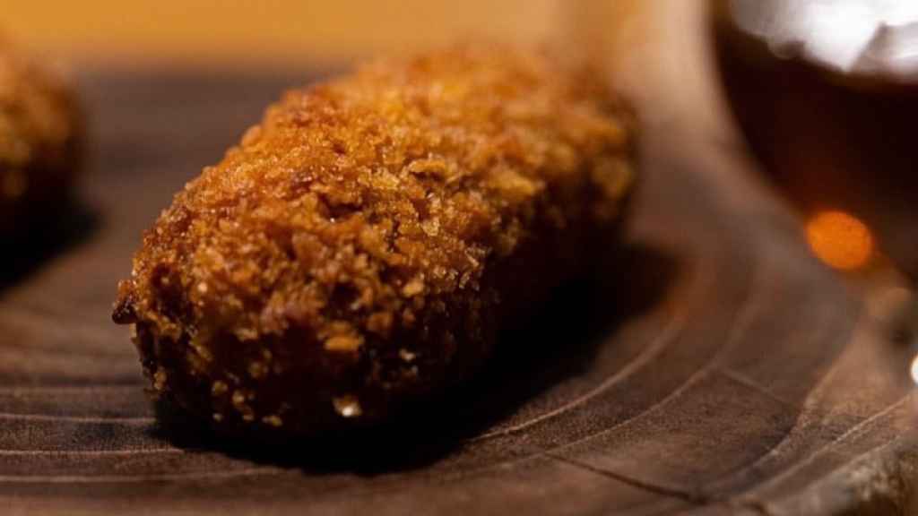 Croqueta de pato asado del restaurante Suculent en Barcelona