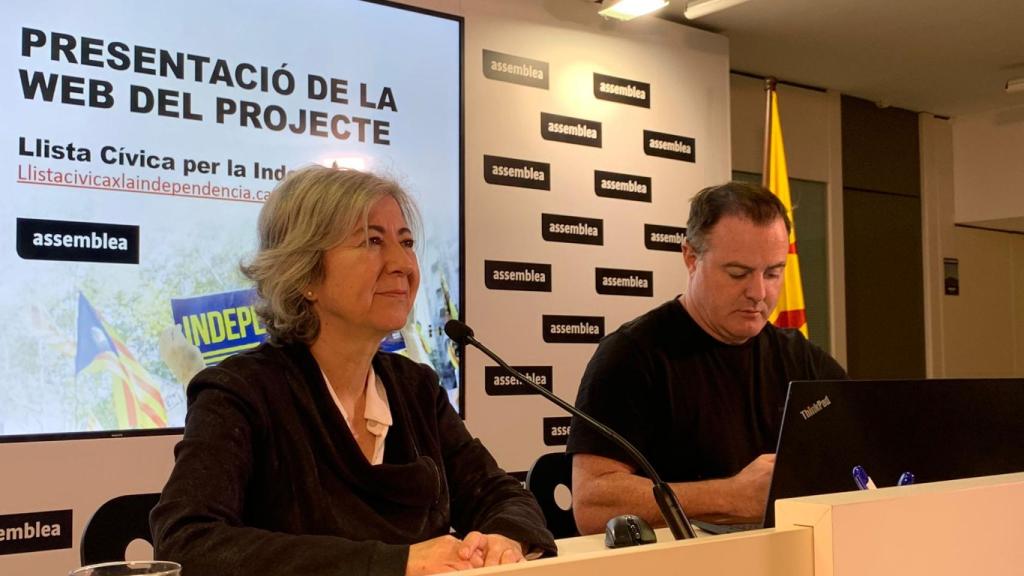 Dolors Feliu, presidenta de la ANC, y Uriel Bertran, coordinador de Estrategia y Discurso de la entidad independentista