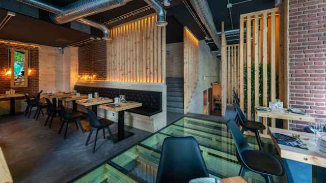 Interior del restaurante SIBUYA Urban Sushi Bar de Barcelona