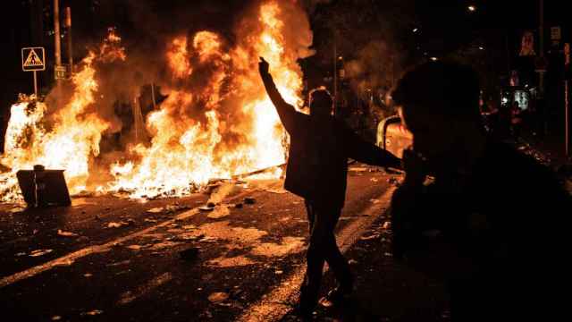 Incidentes tras la manifestación convocada por Tsunami Democràtic por el partido entre el FC Barcelona-Real Madrid en el Camp Nou