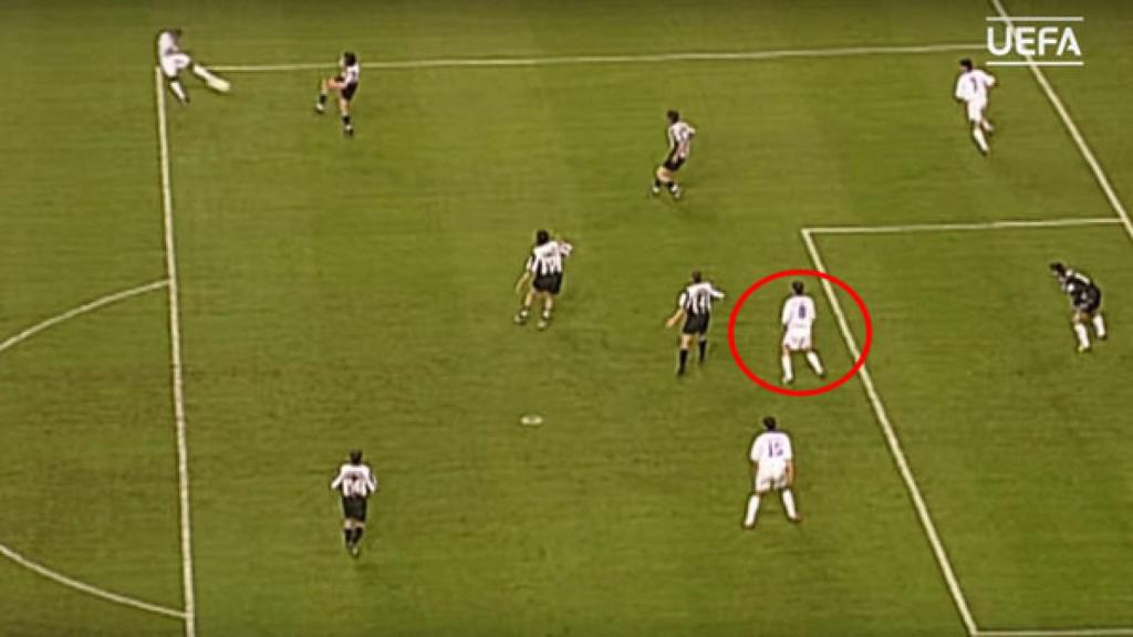 Gol de Mijatovic en fuera de juego en la final de la Champions de 1998