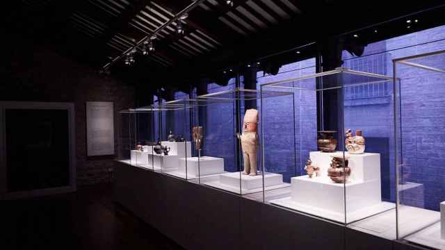 Interior del museo de las culturas de Barcelona