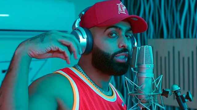 Eladio Carrión durante la BZRP Session