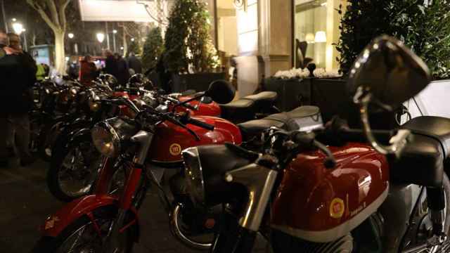 Concentración de la Montesa Impala en el Hotel Majestic de Barcelona