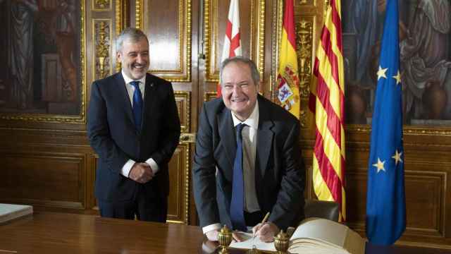 Collboni y Hereu, en el Ayuntamiento de Barcelona