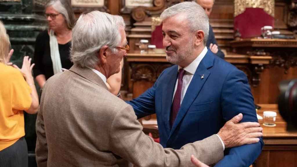 El líder de Junts, Xavier Trias, junto al alcalde de Barcelona, Jaume Collboni