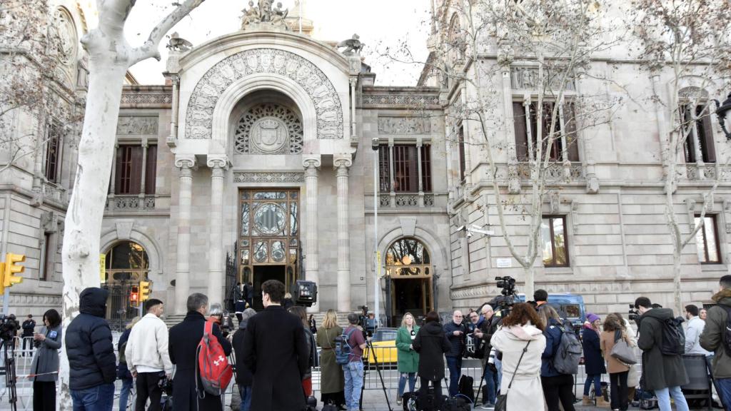 Los medios de comunicación, expectantes ante el juicio del Alves