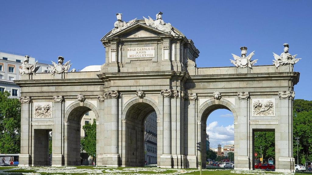 Puerte de Alcalá (Madrid)