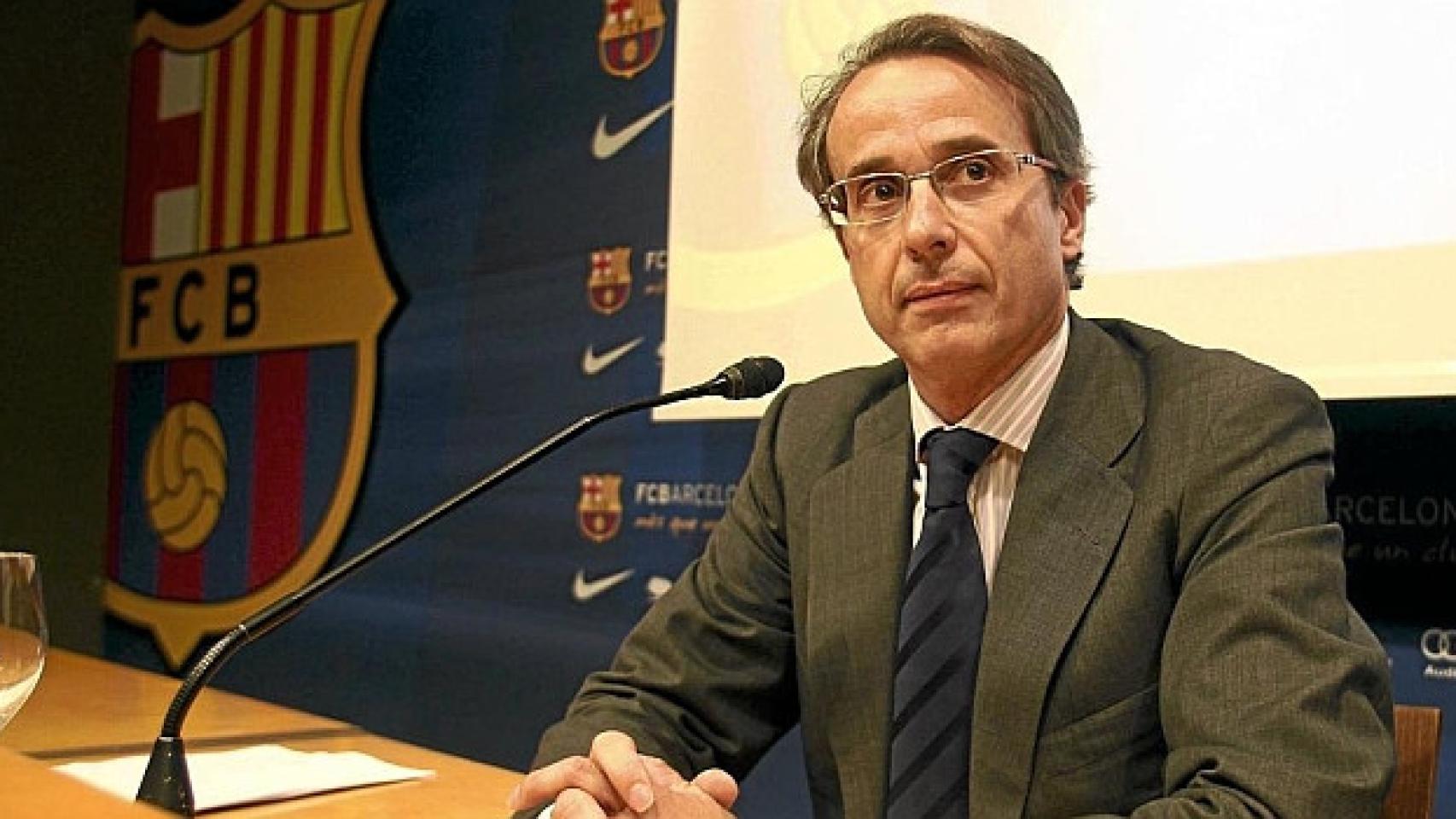 Javier Faus, durante su etapa como directivo del FC Barcelona
