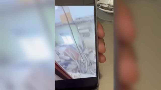 VÍDEO: Así ha sido el derrumbe de un edificio de Badalona