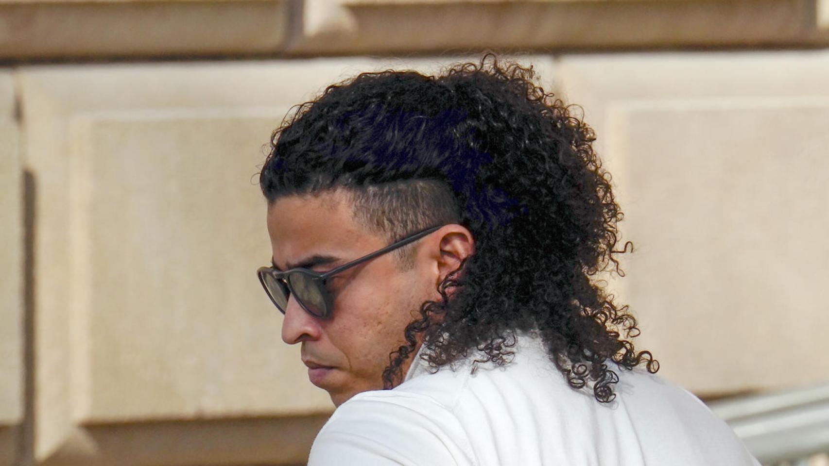 Bruno, amigo de Dani Alves, llegando a la Audiencia Provincial de Barcelona