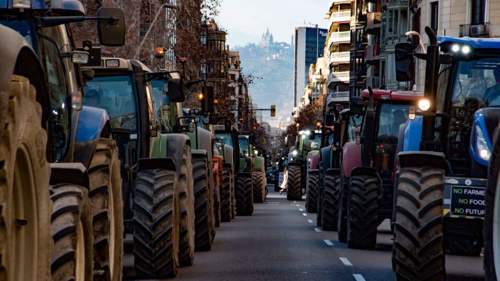 Los tractores llegan al centro de Barcelona, en la calle Balmes, en una imagen de archivo