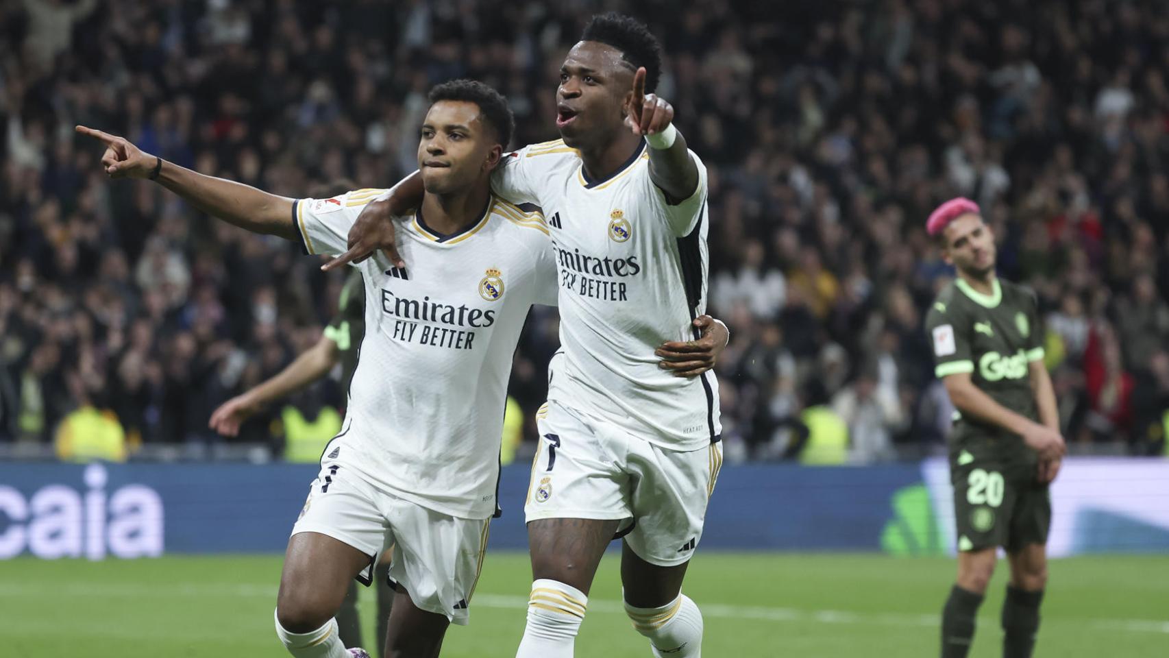 Rodrygo Goes y Vinicius Jr festejan la goleada contra el Girona