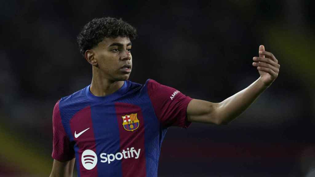 Lamine Yamal, autor de dos goles del Barça ante el Granada