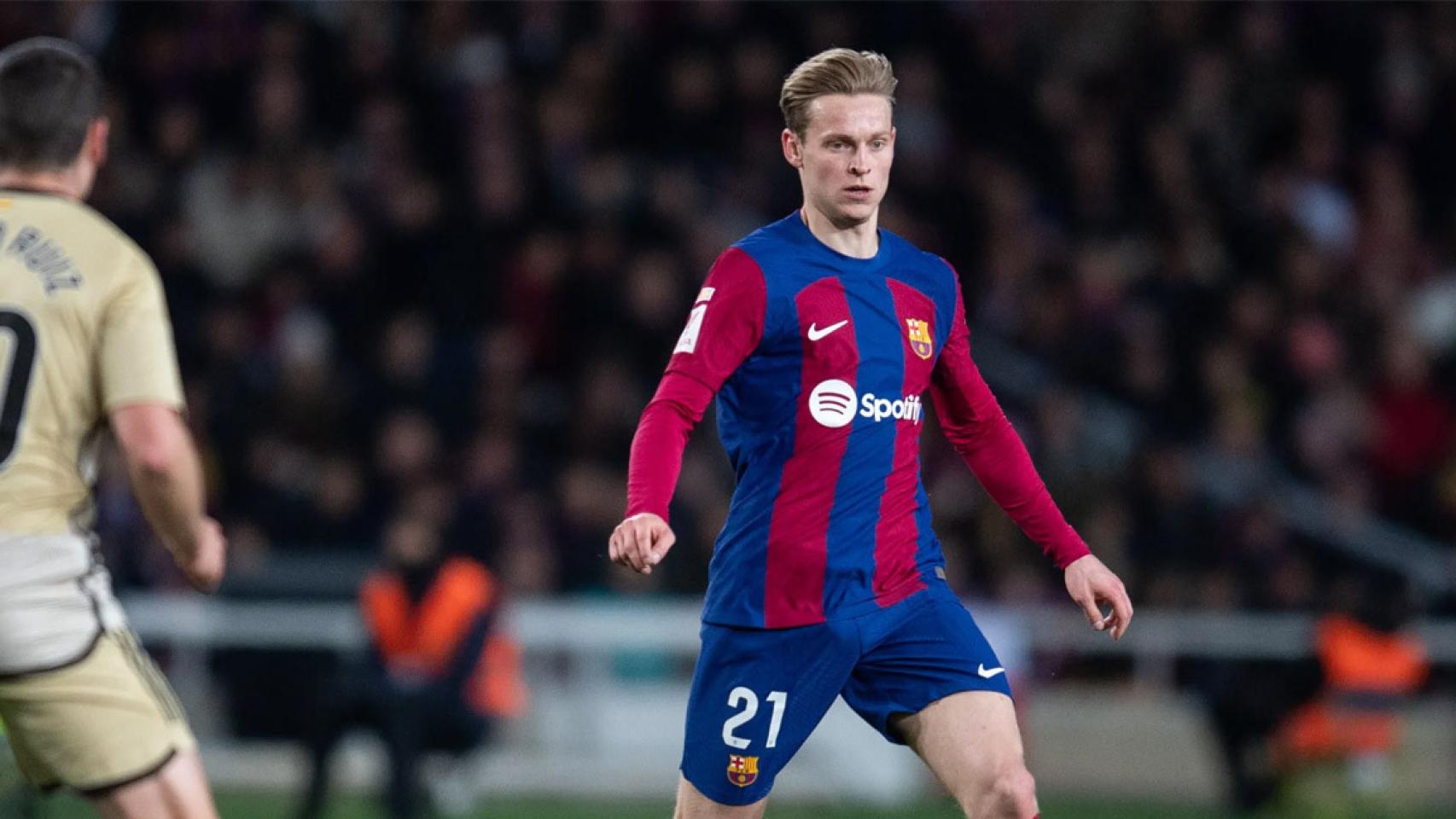 Frenkie de Jong, en una acción del Barça-Granada de la Liga 2023-24