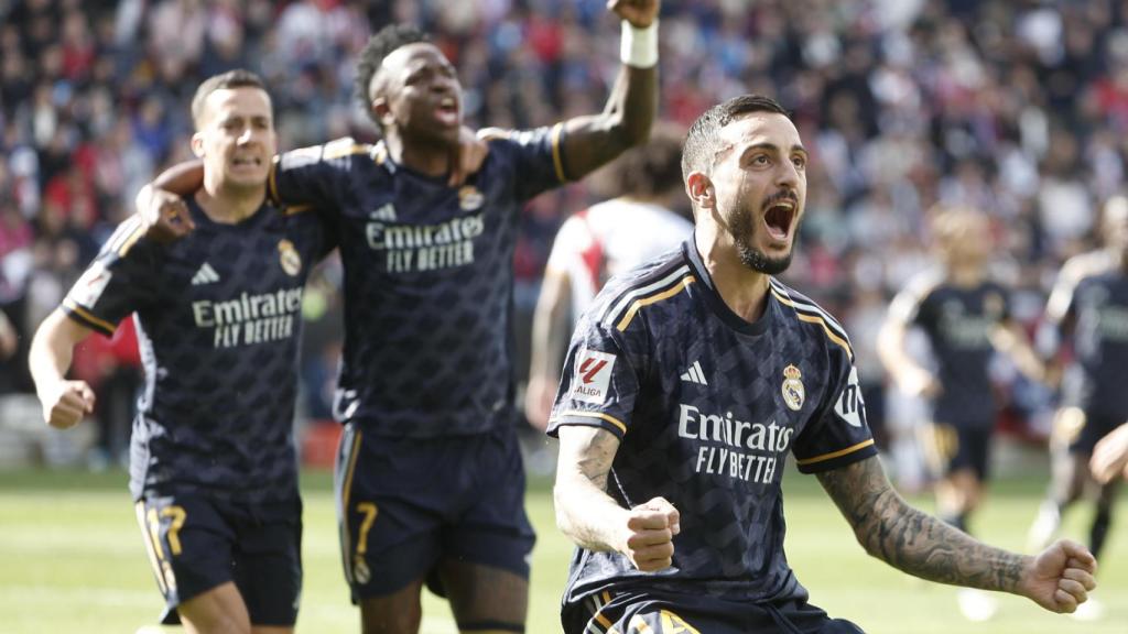 Joselu celebra su gol al Rayo